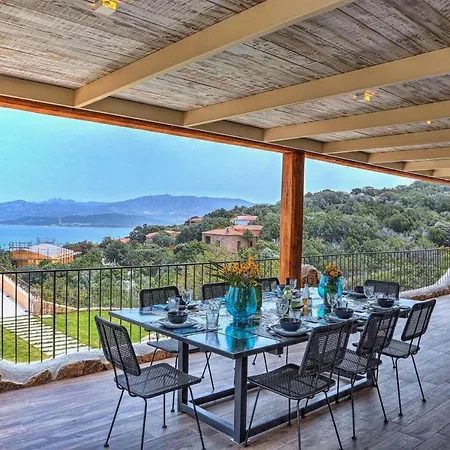 Villa Sea Silence