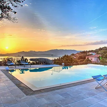Villa Sea Silence *
